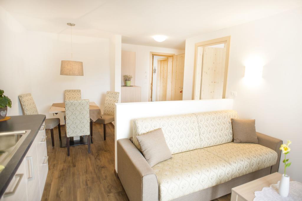 Apartamento Prünsterhof Scena Habitación foto